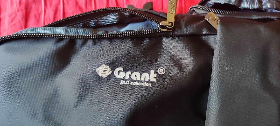 Mochila nova para viagem low cost