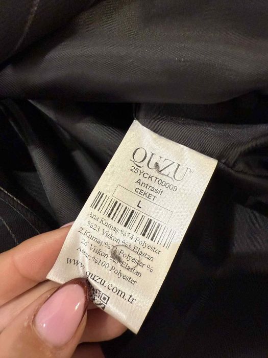 Nowa piękna marynarka damska rozmiar L