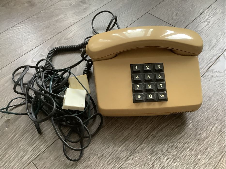 Стационарный телефон