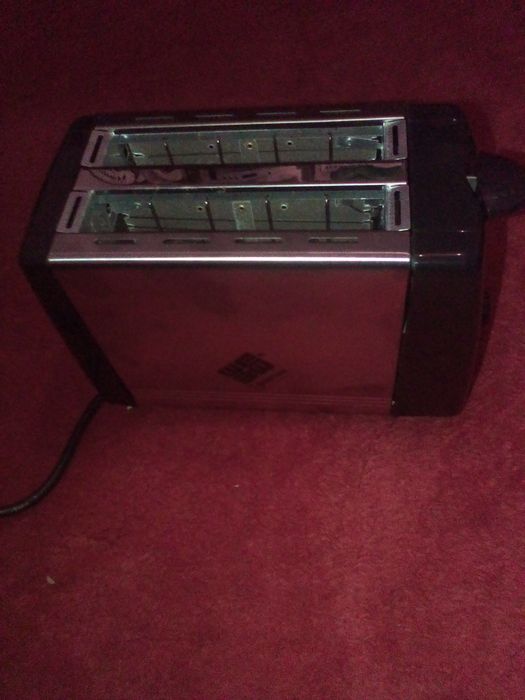 Torradeira para fazer torradas