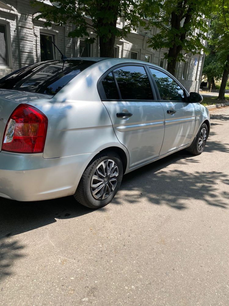 Здам авто в лізинг , продам от 300 дол.