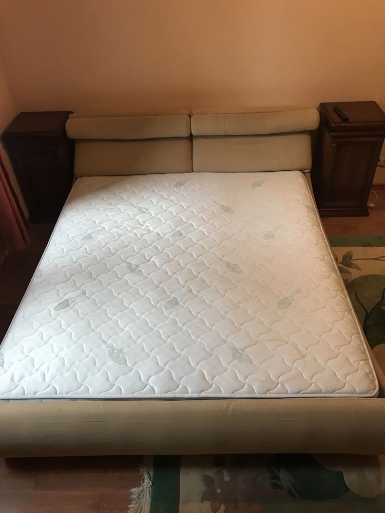 Кровать двуспальная Италия