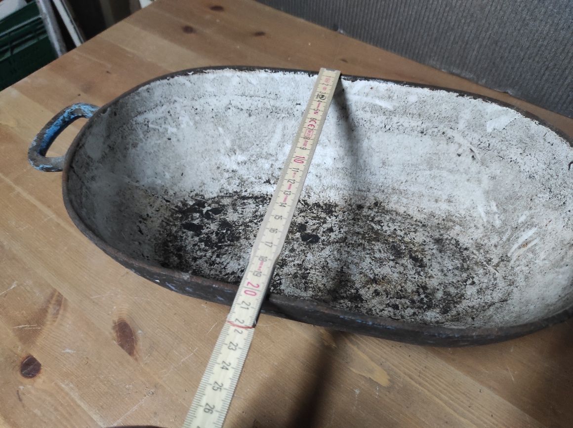 Stara żeliwna brytfanna, gęsiarka nr6