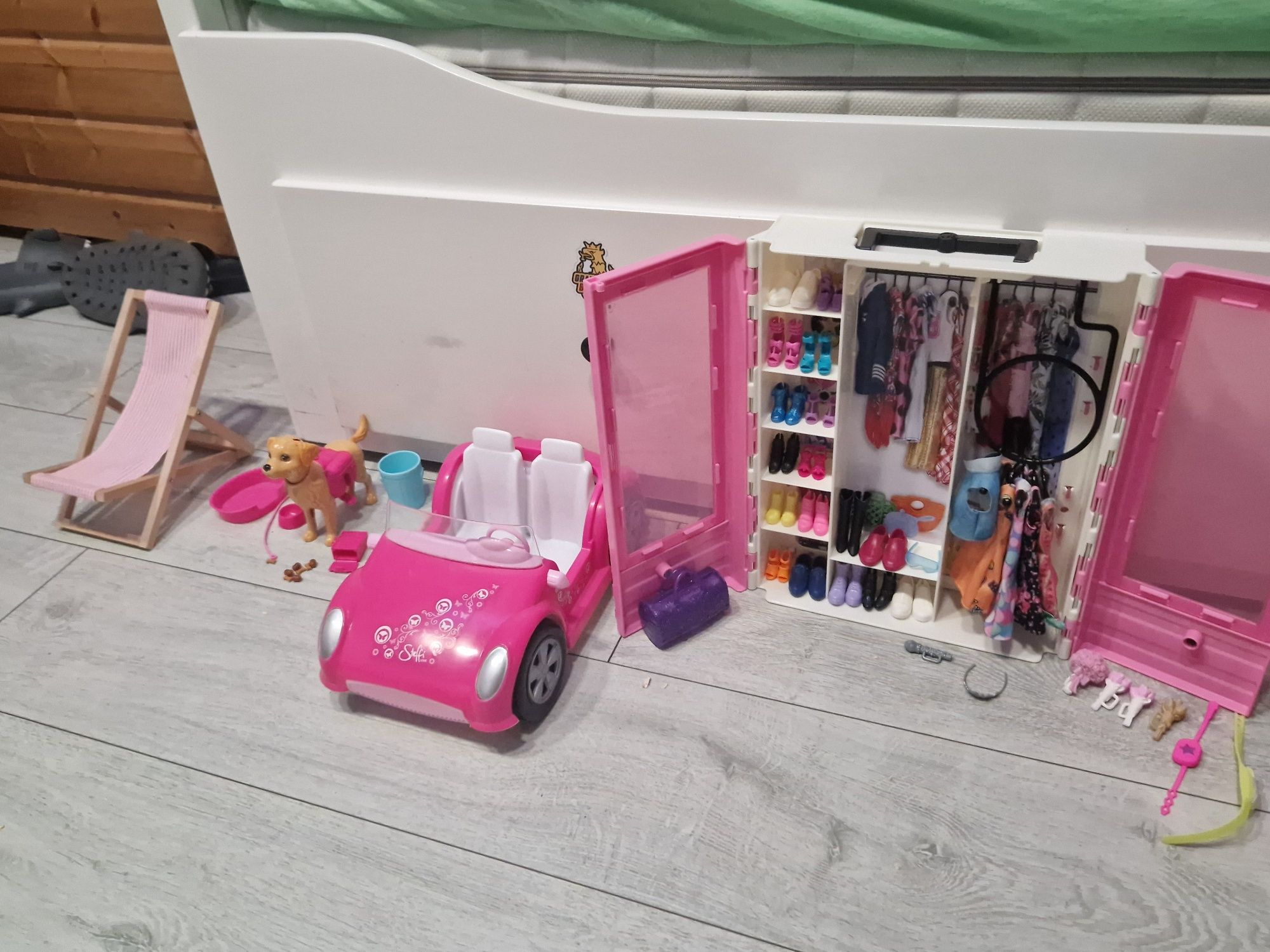 Barbie, lalki + akcesoria, ubrania, meble, kuchnia, sklep i inne.