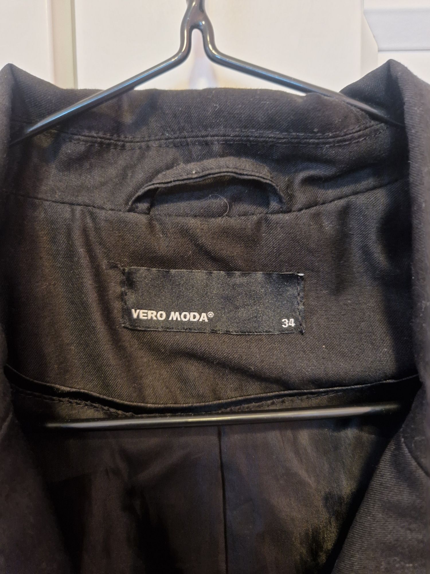 Czarna marynarka żakiet Vero Moda 34 / XS