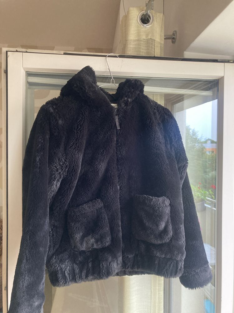 Pluszowa kurtka z kapturem 146/152 cm H&M