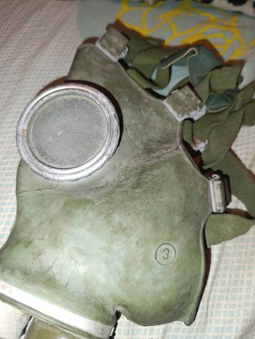 maska przeciwgazowa typu słoń - PRL