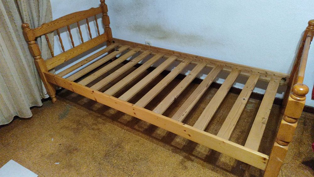 Cama individual 200X100 Pinho