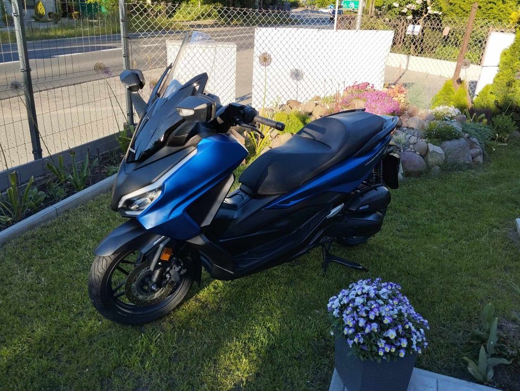 Honda Forza 125 2.0.2.3