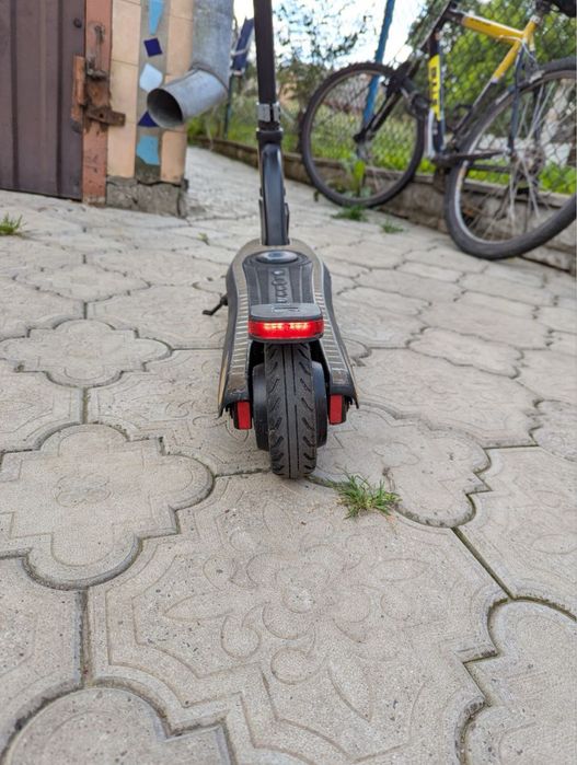 Продам детский электросамокат