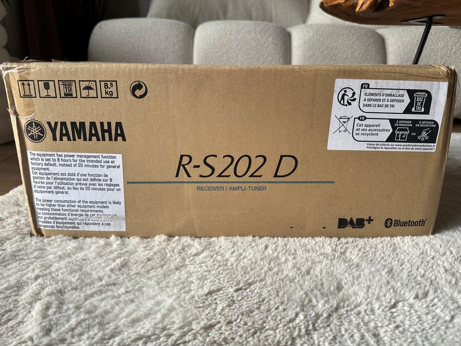 Amplituner Yamaha R-S202D 2.0 czarny TOMI-TECH