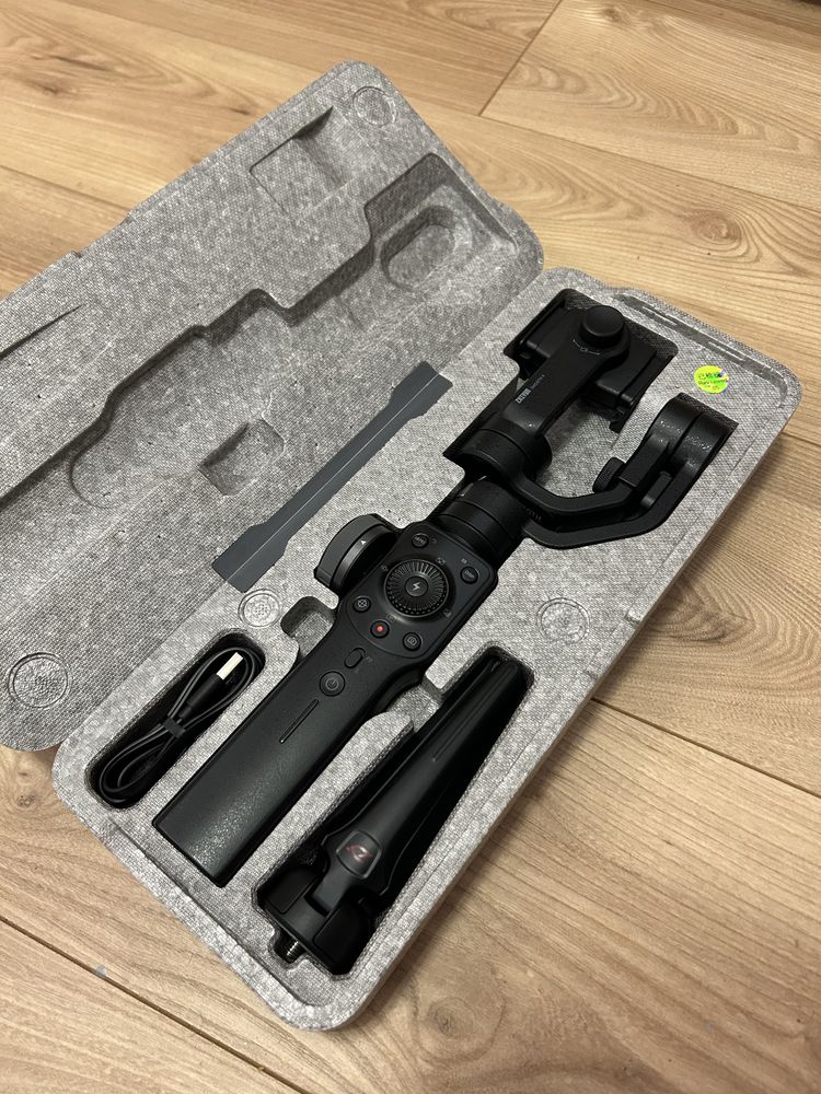 GIMBAL Zhiyun Smooth 4