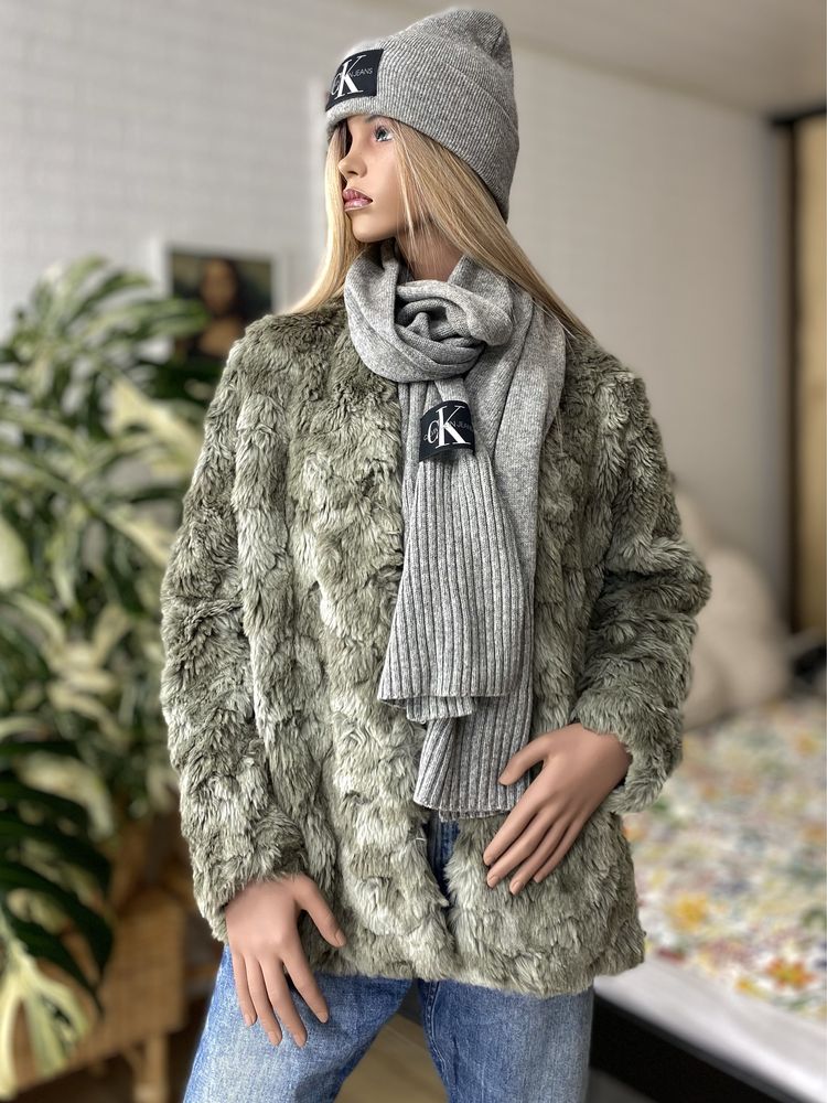 H&M zielone szare futro futerko khaki jesien zima M