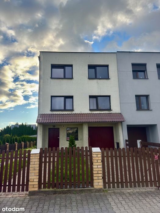 Przestronny dom z ogrodem w Opalenicy