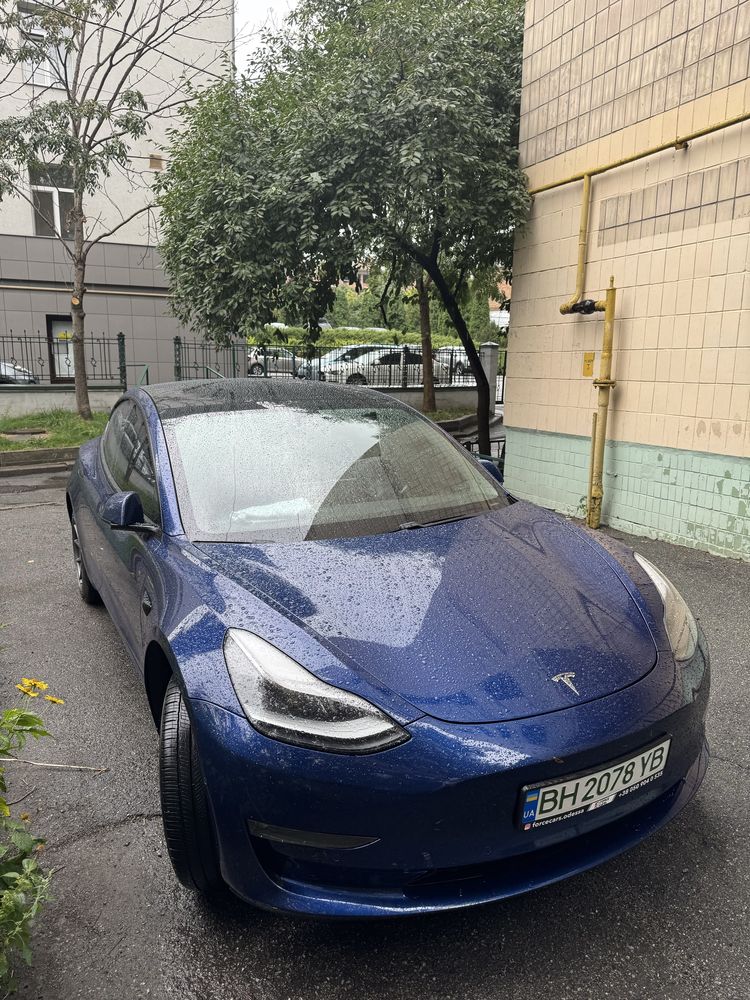 Tesla model 3 2022 82.5