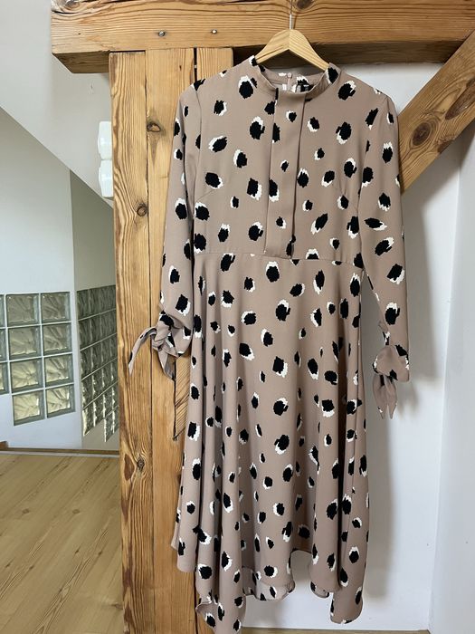 Castellani sukienka asymetryczna koktajlowa cielista beż 36 S