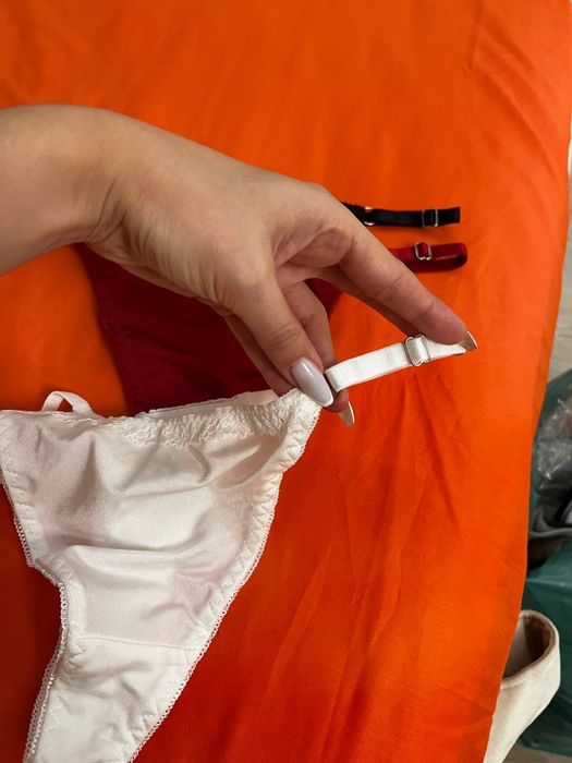 Трусики стрінги для особливих нагод