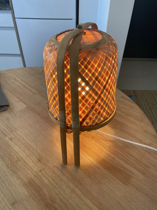 Candeeiro de Mesa KNIXHULT IKEA