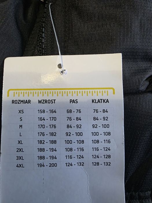 KAMIZELKA Ocieplana  Czarna  Benefit  NEGRA rozm.L