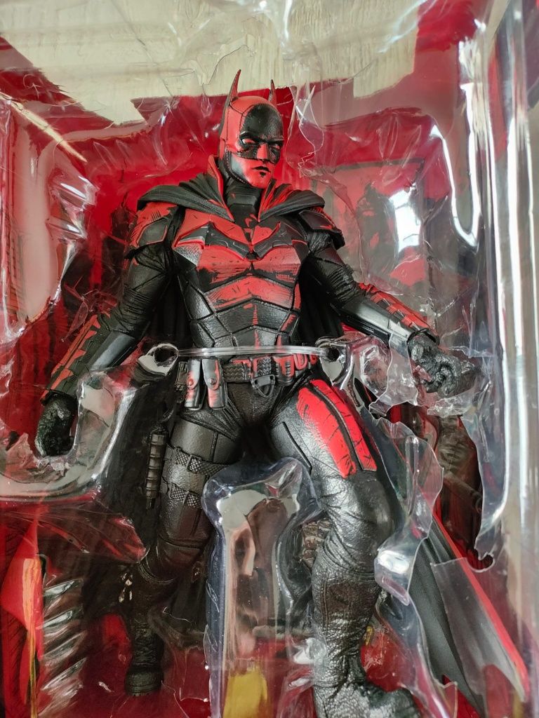 Mcfarlane the batman red figure gold label 30cm