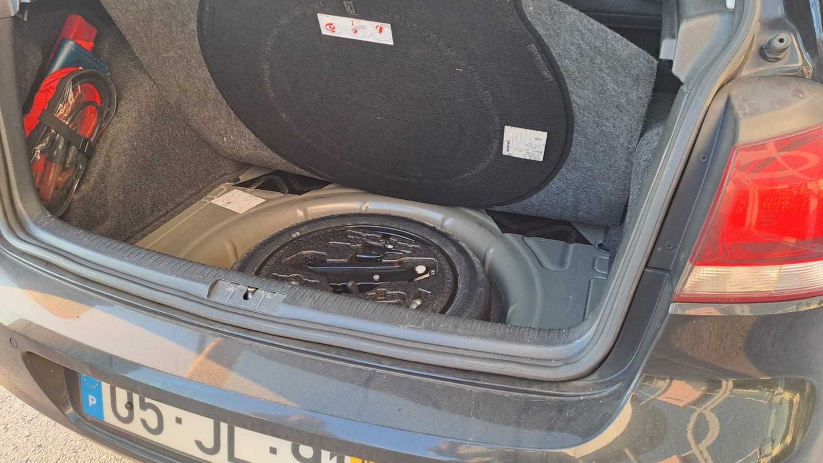 VW Golf VI 1.6 TDI Highline 06/2010