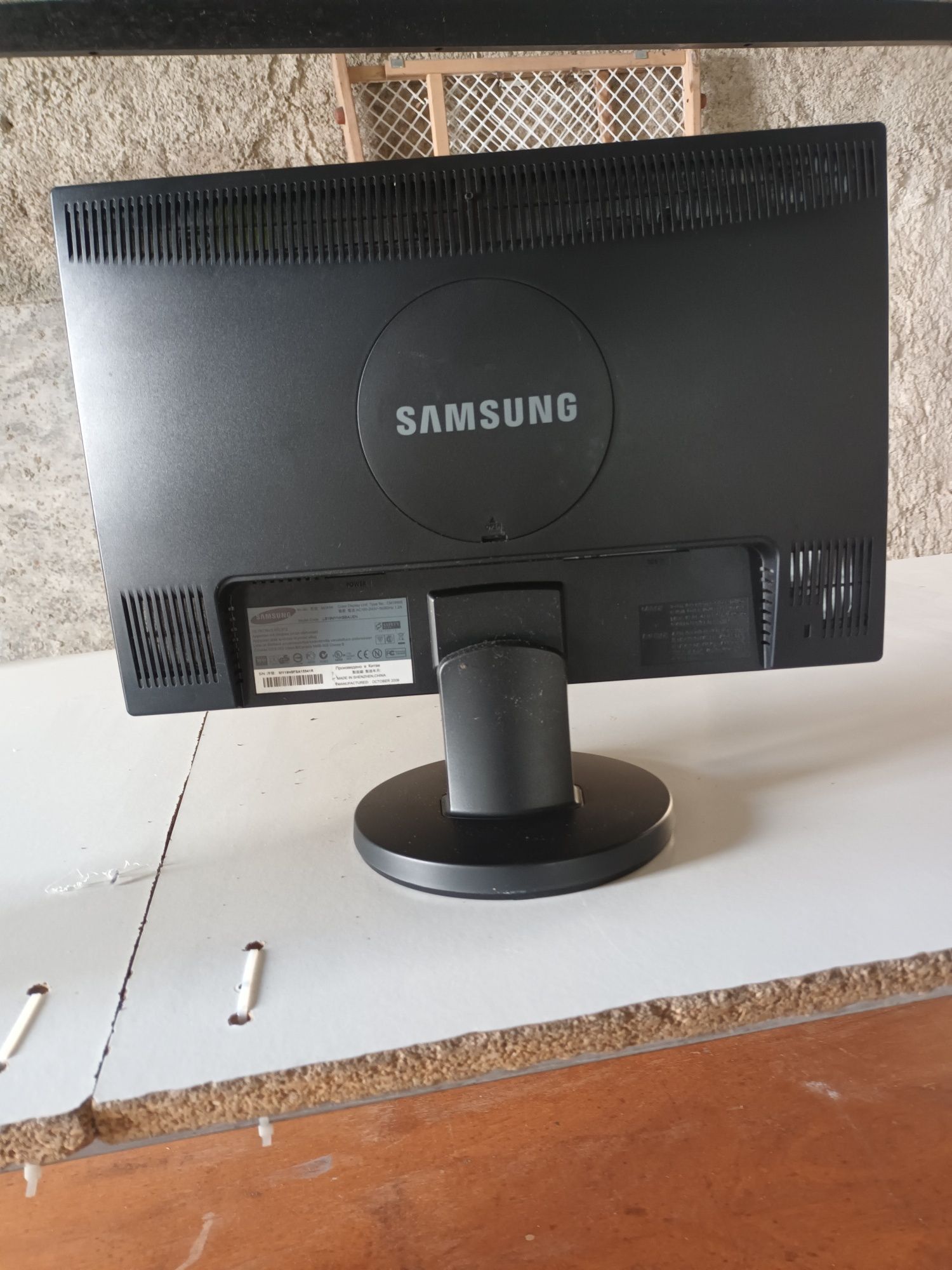 Ecrã de PC Samsung em bom estado
