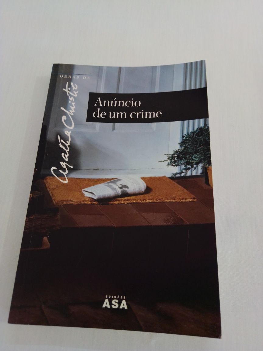 Livros - Anúncio de um crime.Agatha Christie. Contos do Além