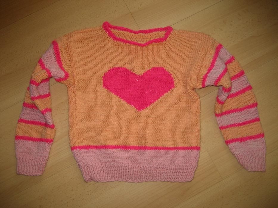 ciepły wełniany sweterek dla dziewczynki 4-5 lat