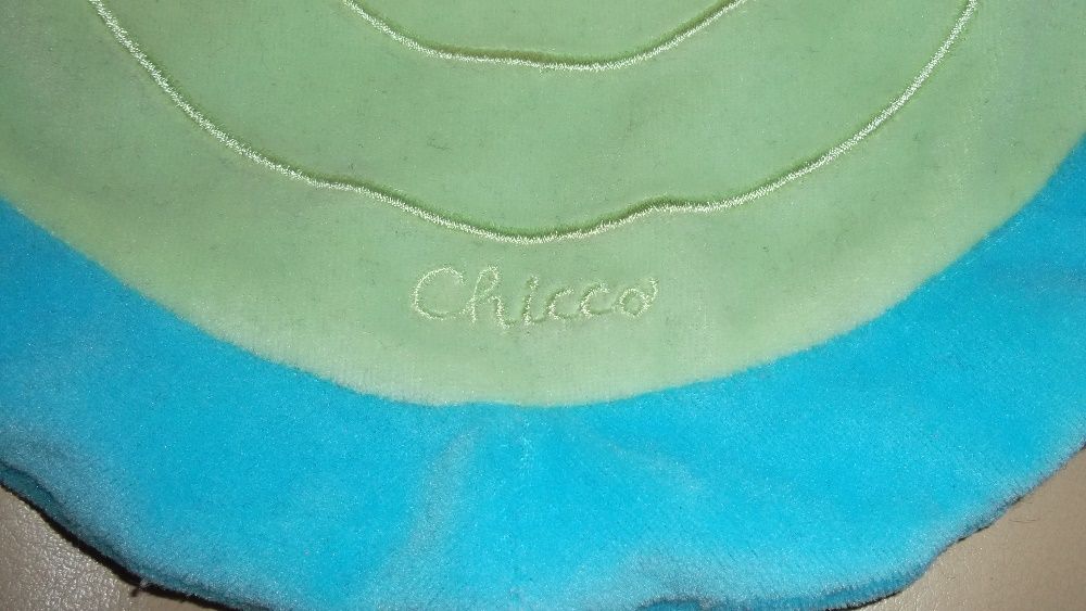 brinquedos de bebé da marca chicco