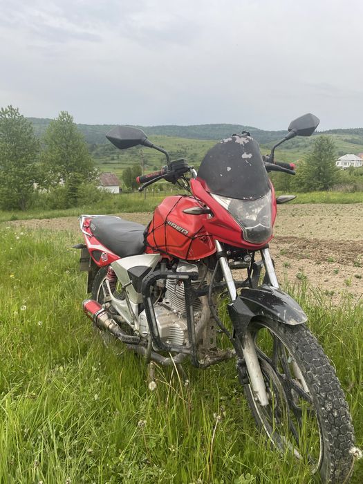 Мотоцикел вайпер 200