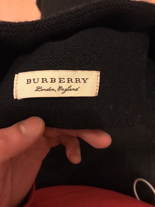 gorro burberry em muito bom estado