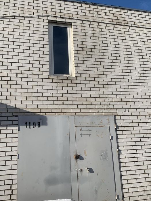 Продам гараж Оболонь Минский массив