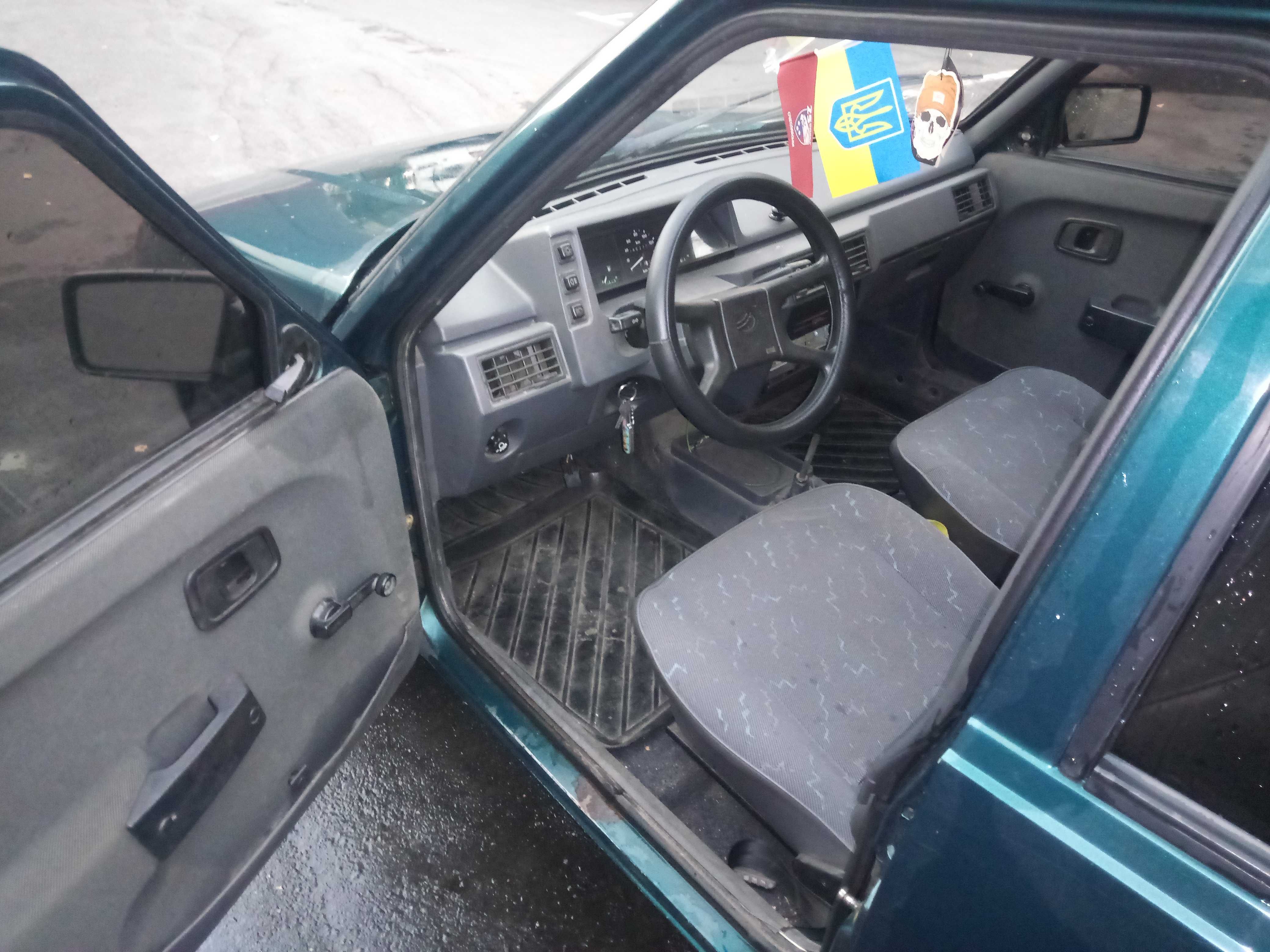 Продам або обміняю, свою Славуту, с рідним пробігом 50 т,2000 року.