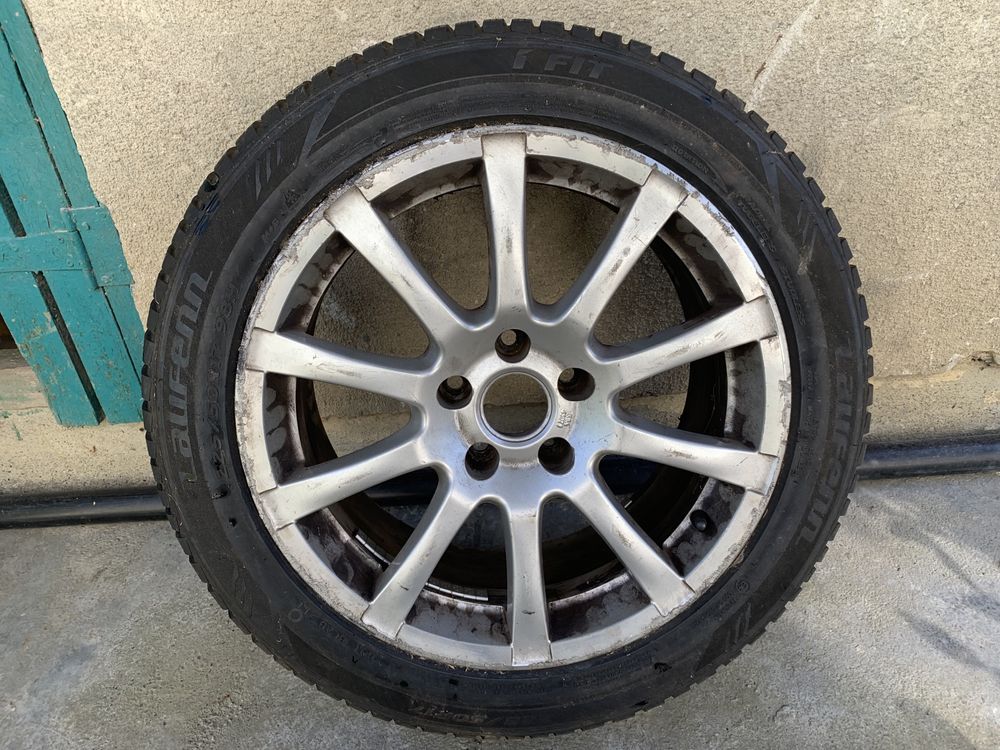 Комплект шини+ диски. 225/50 r 17