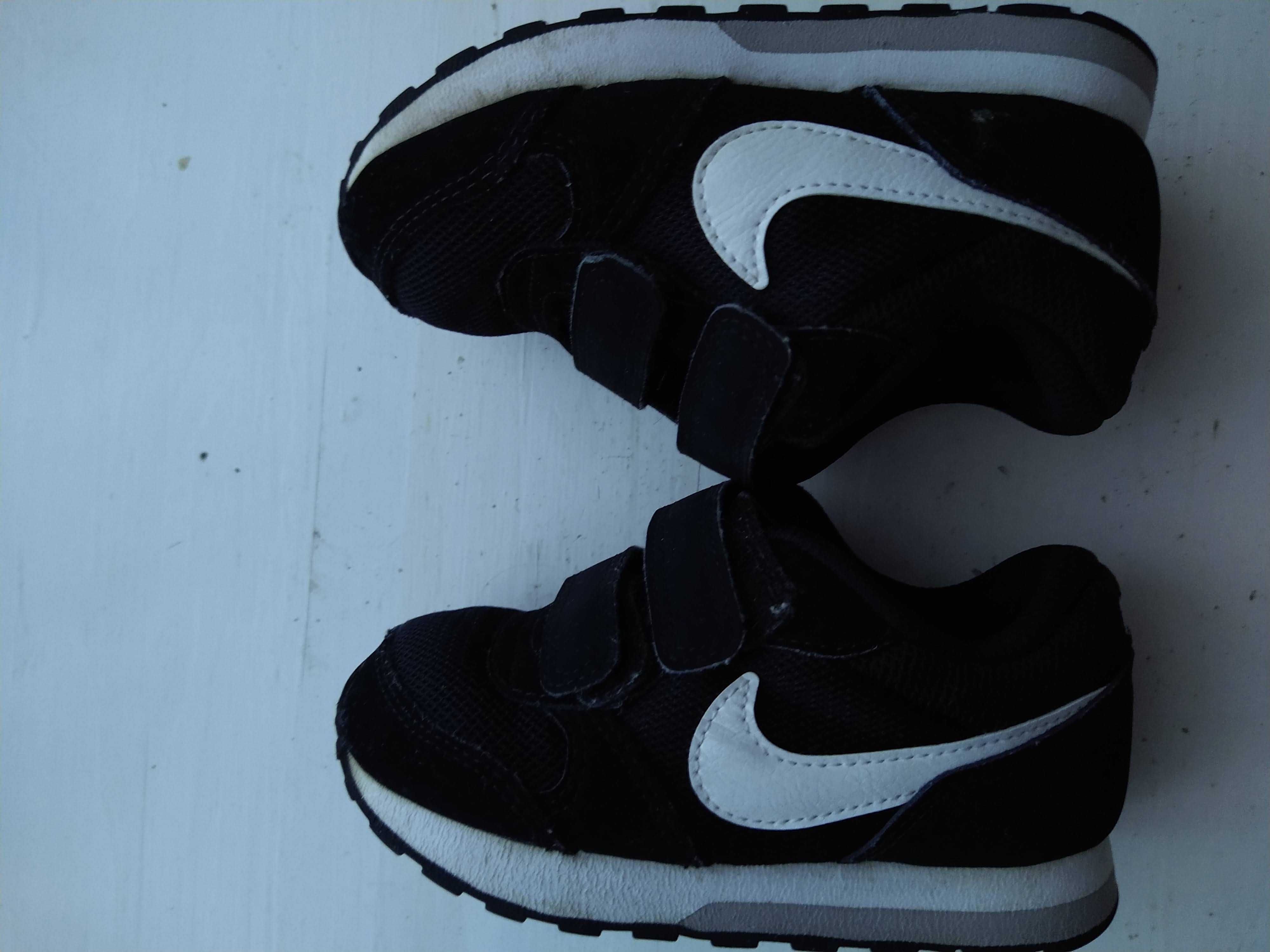 Buty Nike rozmiar 25