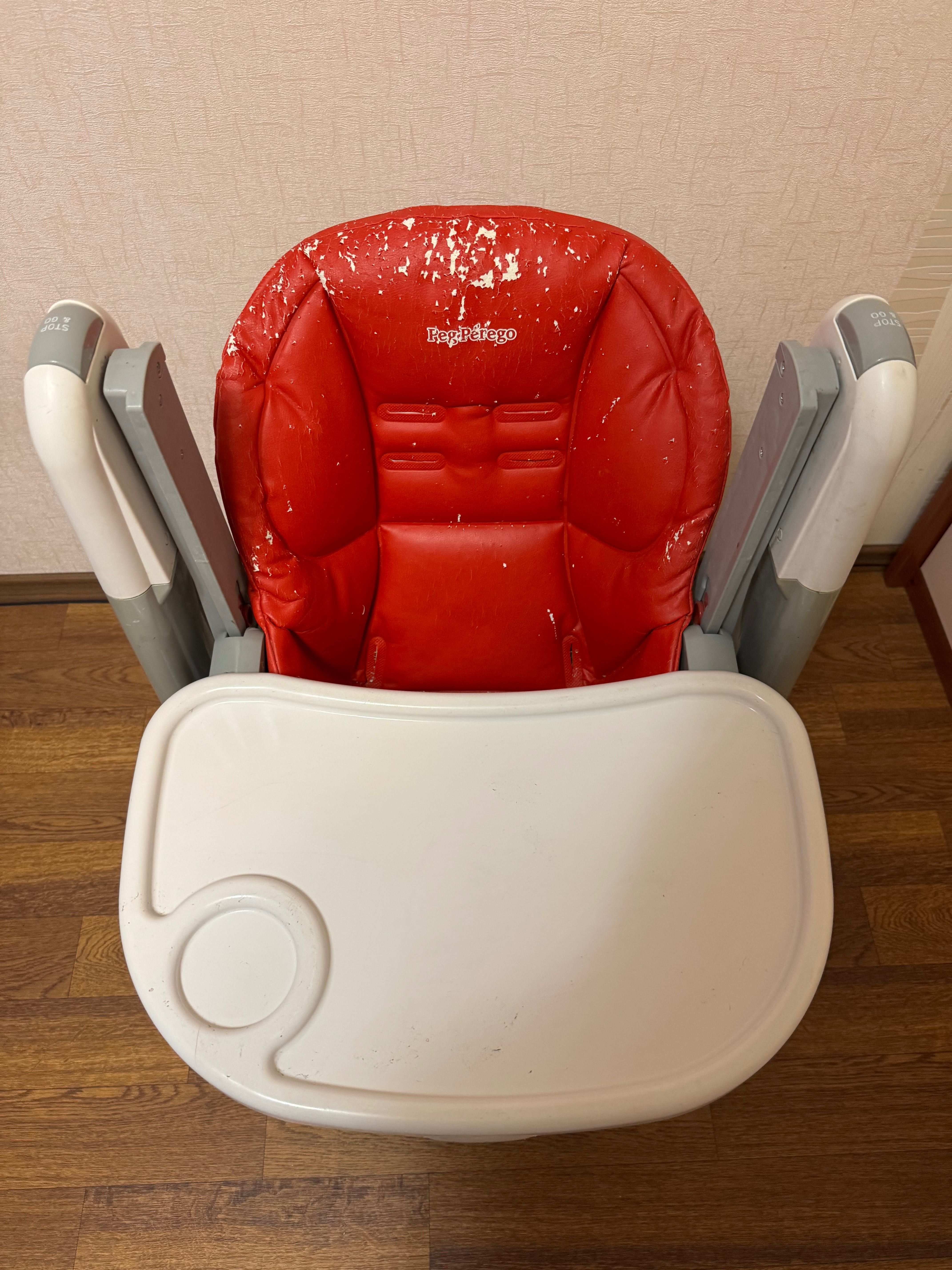 Дитячий стільчик для годування Peg Perego Tatamia