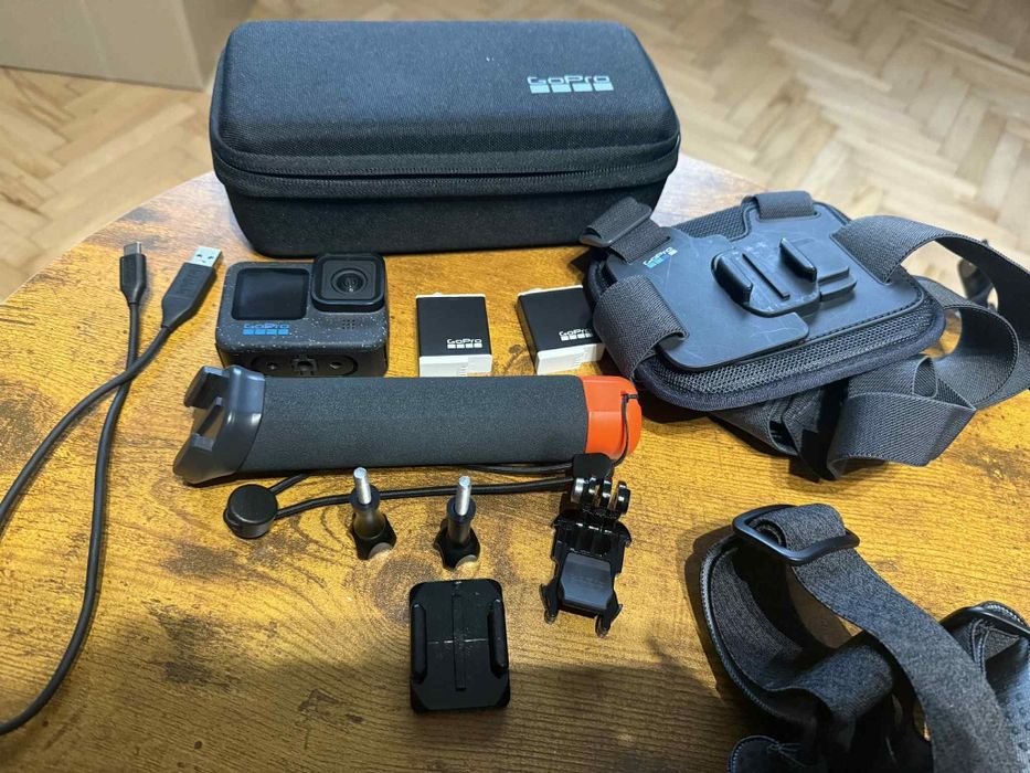 GoPro 12 Black - Zestaw Hard Bundle
