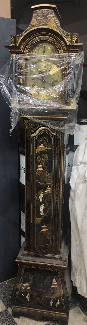 Relógio de pé decorativo