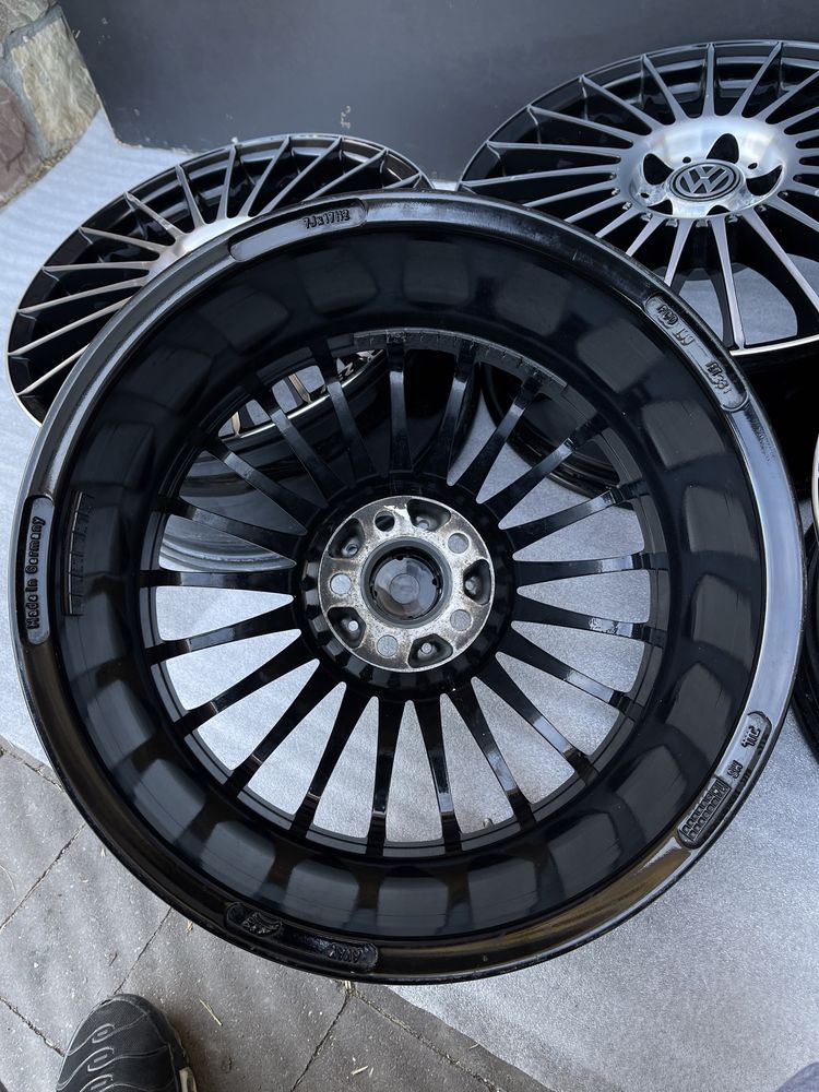 Диски R17 5x100 Et38 7J. VW Golf 4/Avensis T25/Subaru Outback/Audi TT