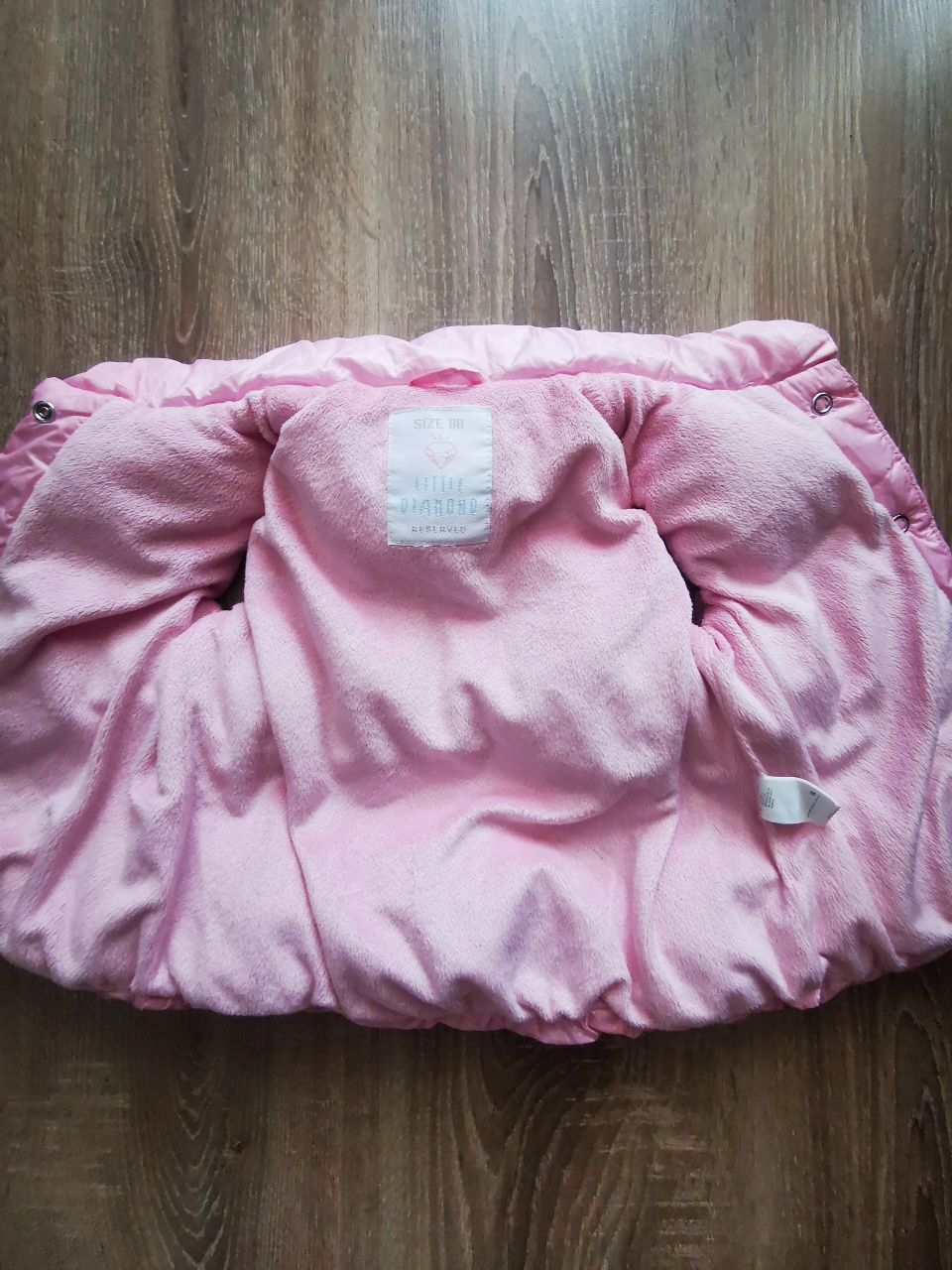 (7) Ocieplana kamizelka Reserved rozm. 80cm.