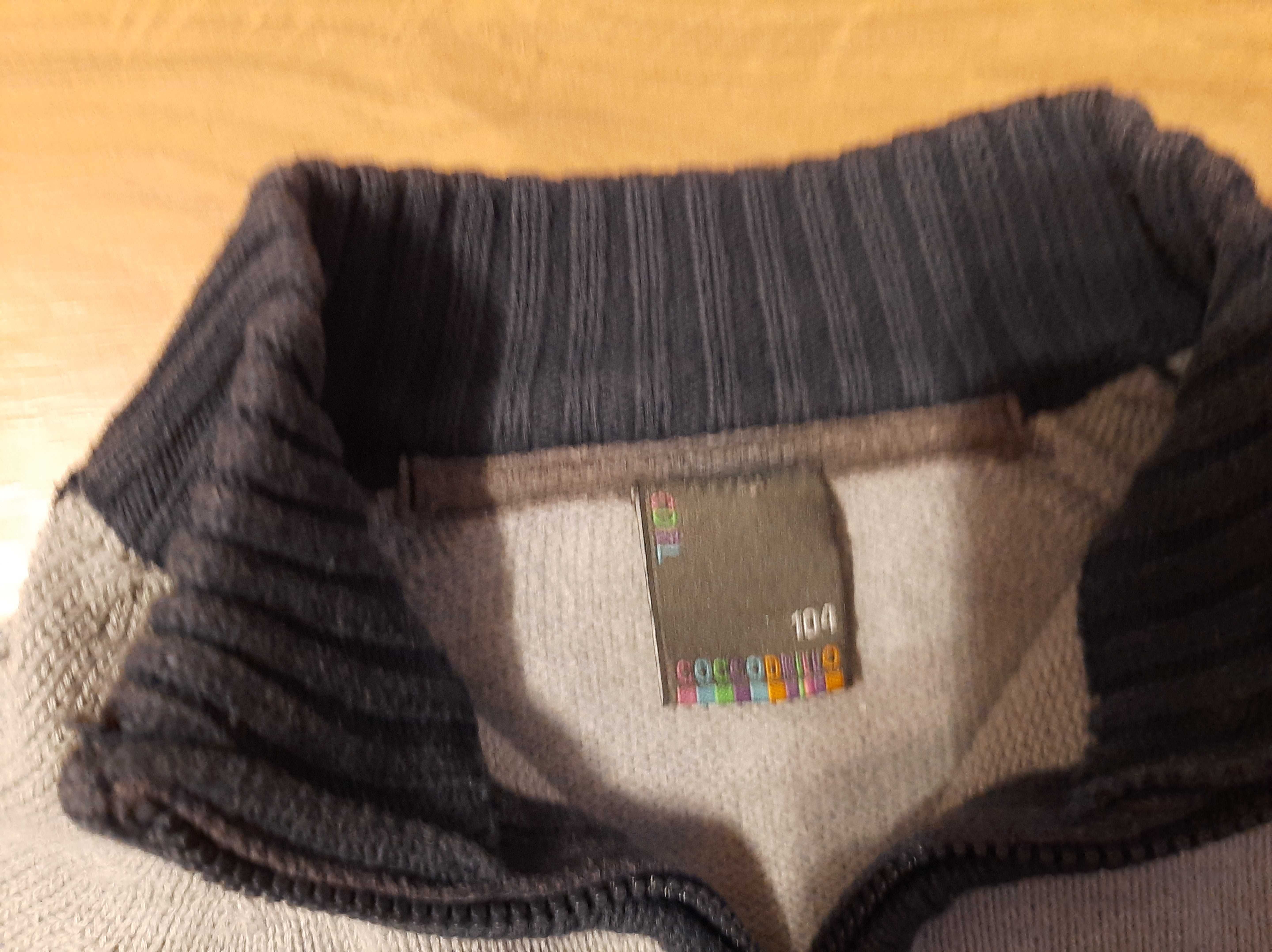 Sweter chłopięcy rozm  104