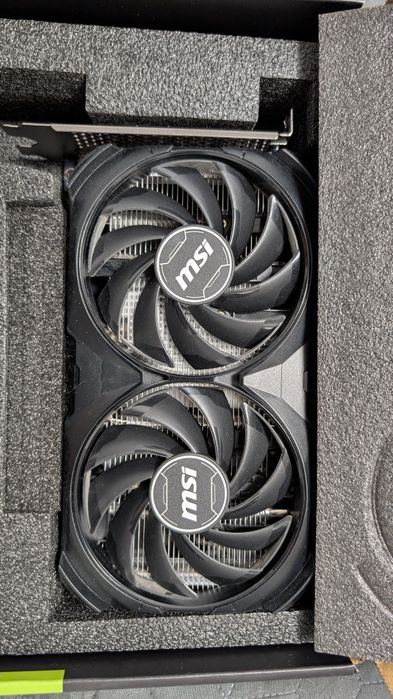 Відеокарта MSI Geforce RTX 4060 Ventus Black 2x 8 gb б/в