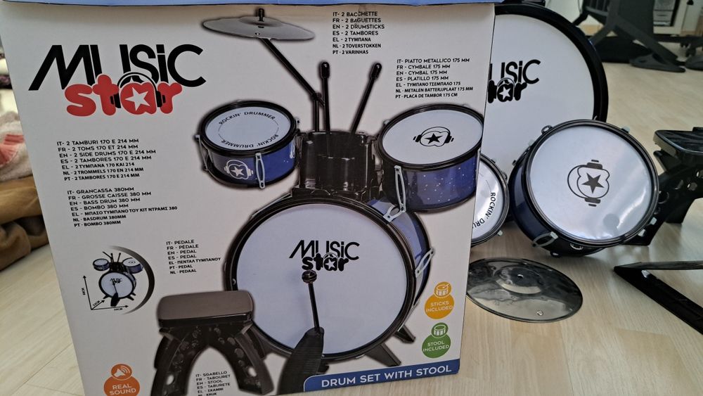 Bateria infantil Music Star com banco