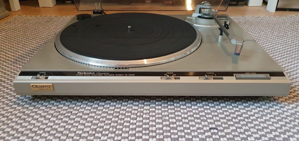 Technics SL-Q300, gramofon automatyczny