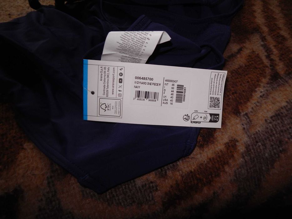 Wyprzedaż->ARENA Jednoczęściowy strój kąpielowy  W Dynamo 44