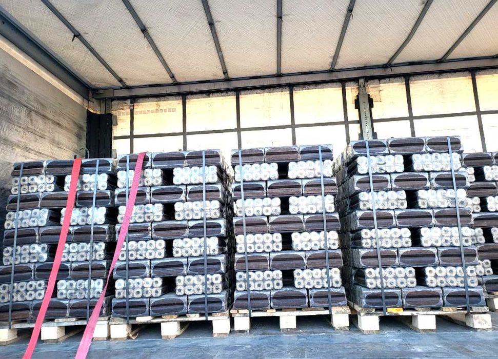 Купити пелети торф Nestro Pini Kay Україна