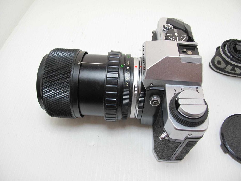 Olympus  OM 20 com Ojectiva OM Auto zoom 35 - 70