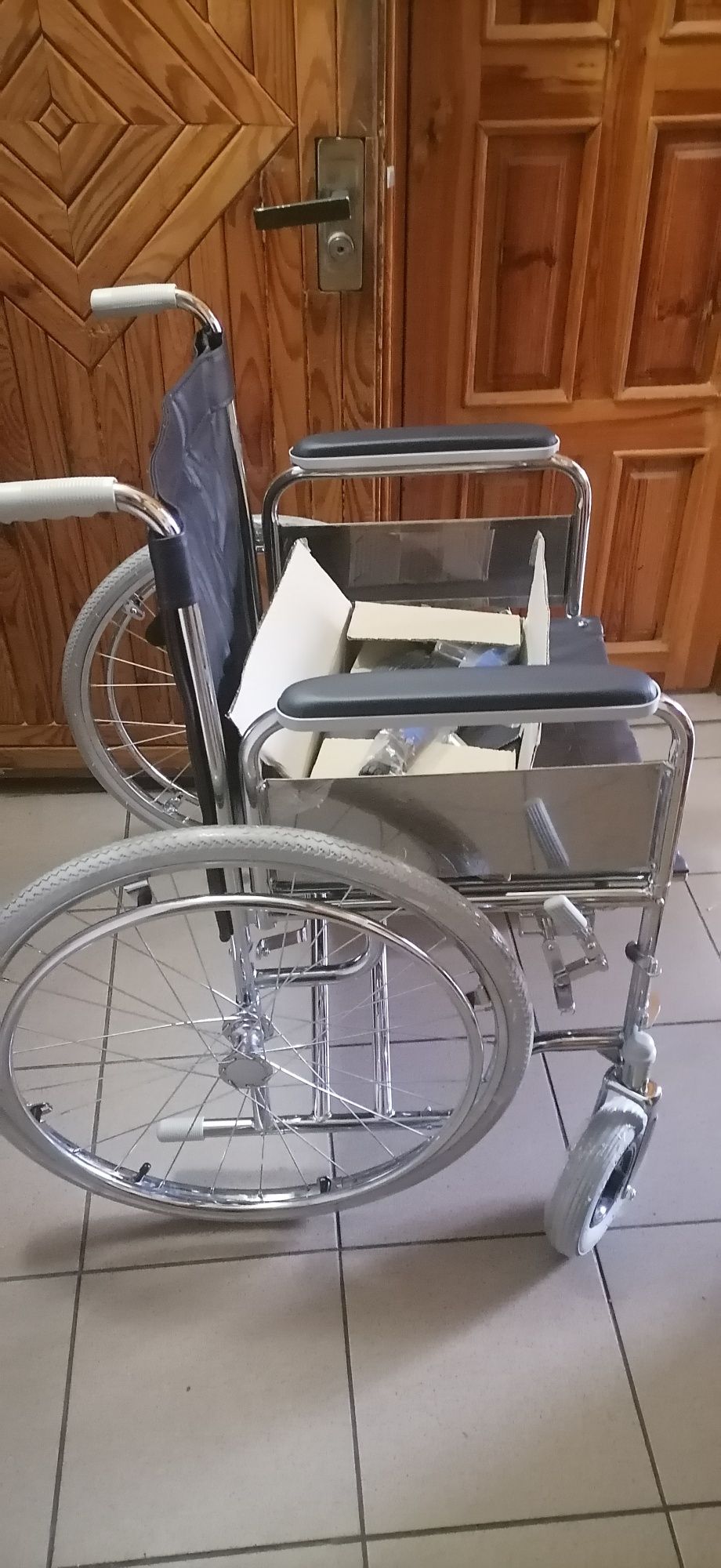 Инвалидная каляска для ребелитации (новая)