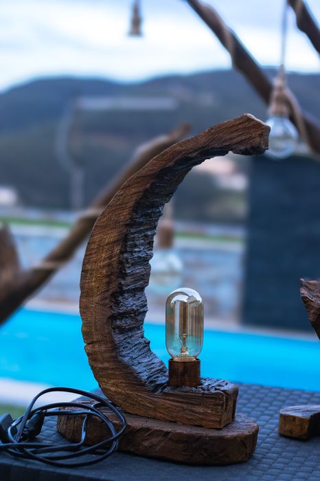 Candeeiro em Madeira