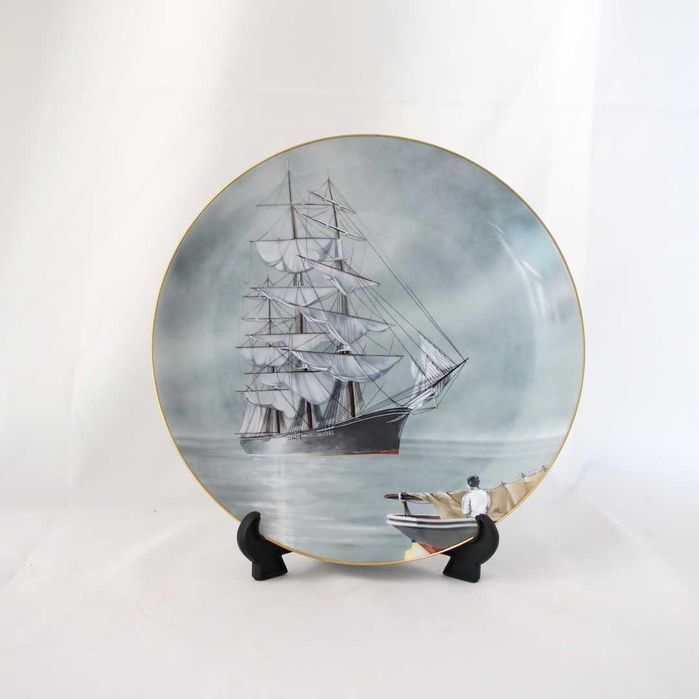 Prato de porcelana SPAL com motivo de caravela